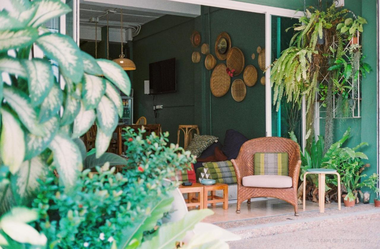 Baan Baan Hostel - Sha Plus Phuket Dış mekan fotoğraf